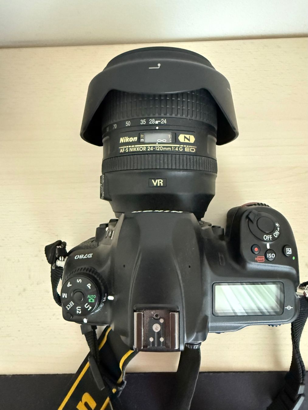 Nikon Appareil photo: Nikon D780 Kamera Set – D'occasion à Dietikon par Stef019 1