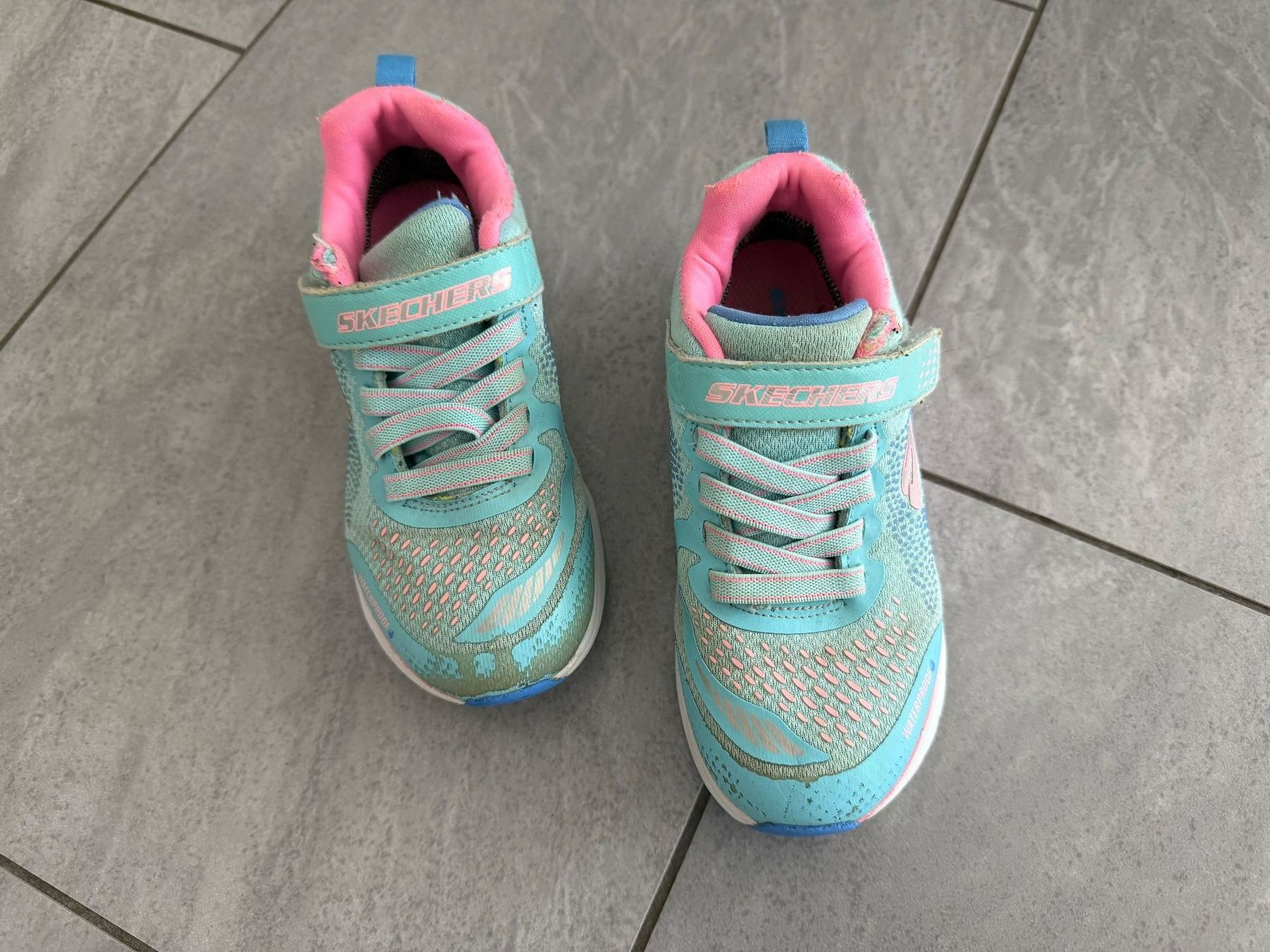 Skechers Scarpe per ragazze: Skechers - Grösse 29 – Usato da Bülach venduto da Loredana13 1