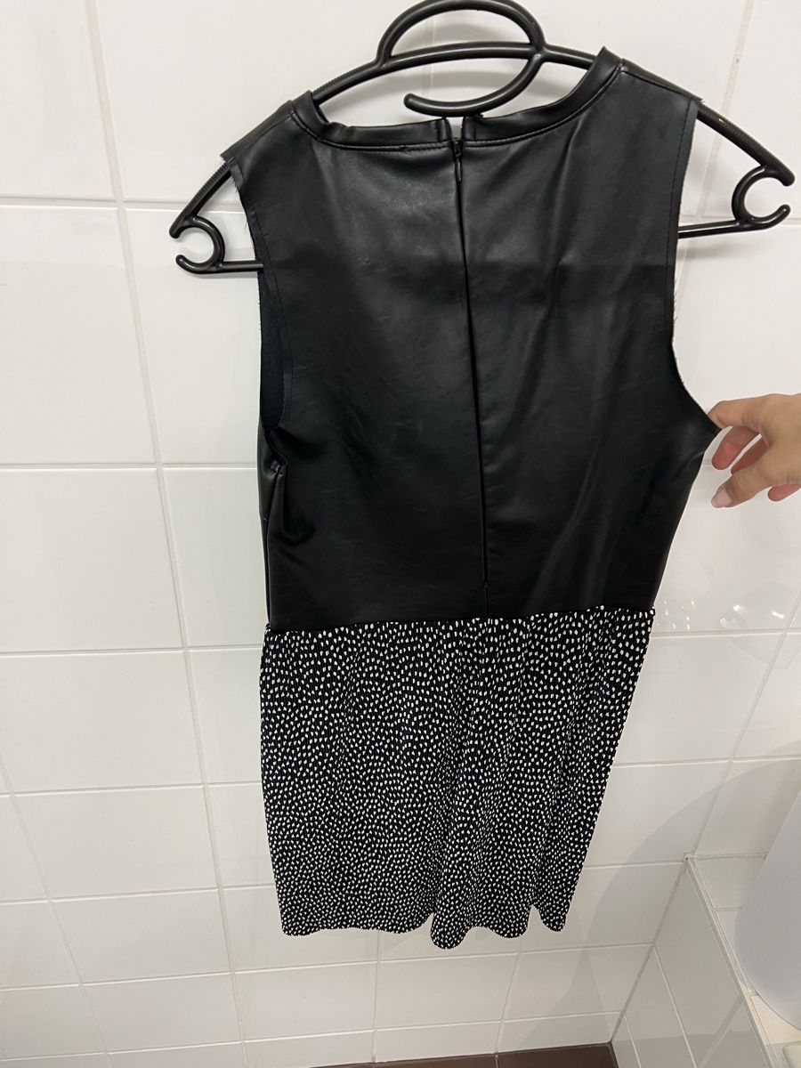 Zara Vestiti: Kleid von ZARA (Lederoptik) – Nuovo (secondo la descrizione) da Jona venduto da n.ferrari 1