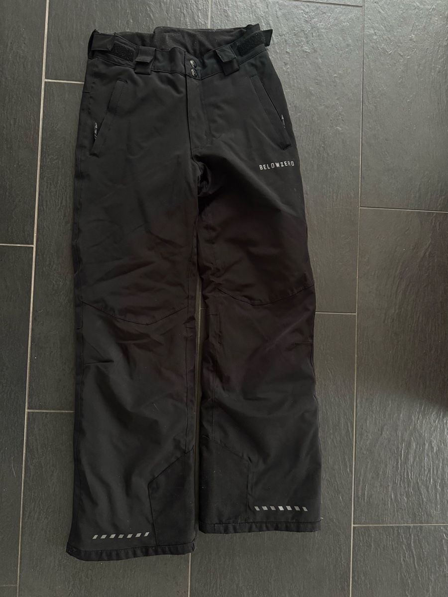 Pantaloni: Belowzero Skihose Gr. 152 – Usato da Effretikon venduto da Spatz2012