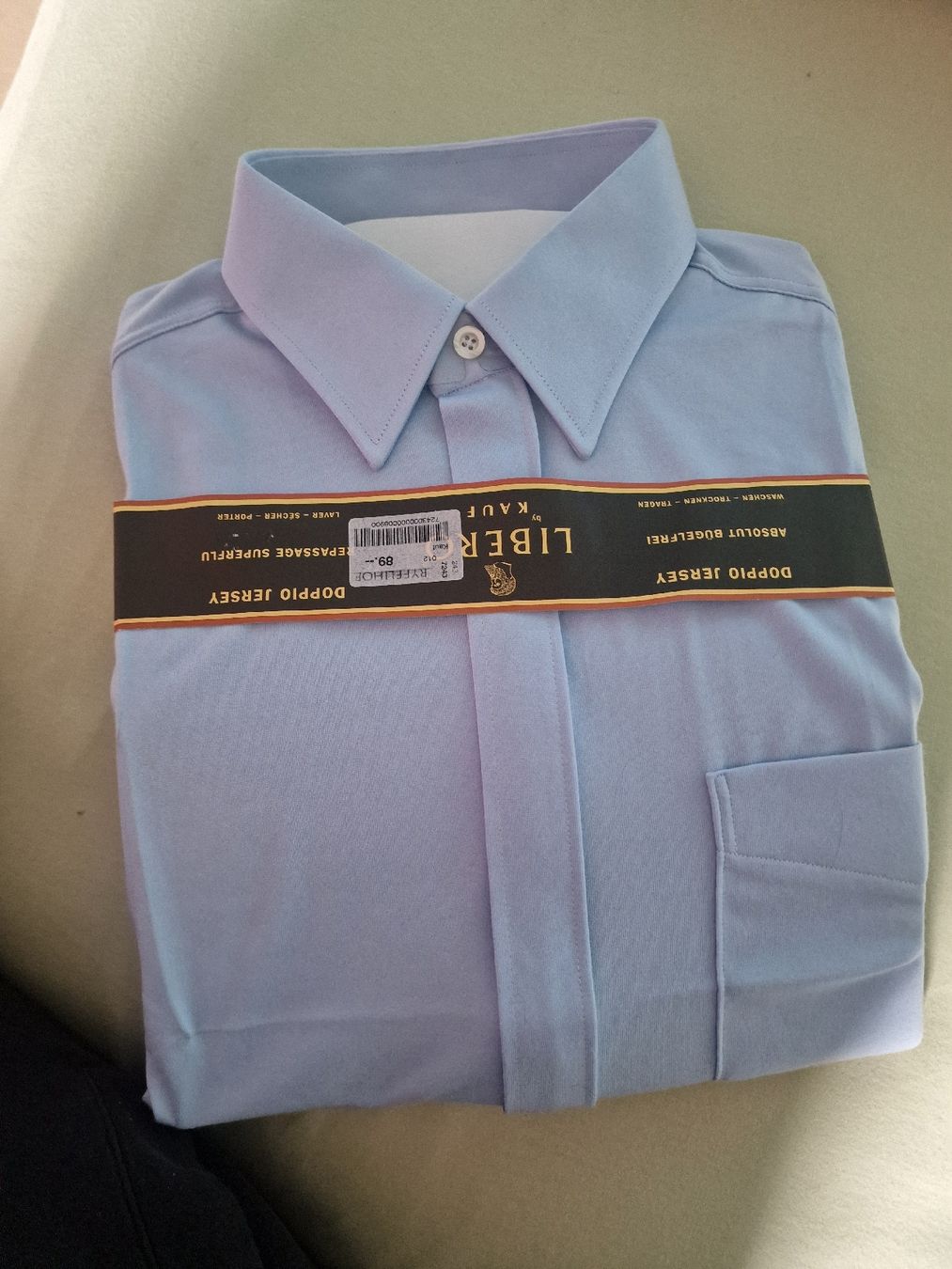 Camicie: Herrenhemd, Libro by Kauf 39 – Nuovo e nell'imballaggio originale da Niederwangen BE venduto da benbrik1 1