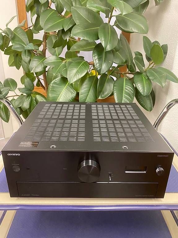 Onkyo Amplificateurs: Hochklassiger Verstärker Onkyo A-9070 – D'occasion à Schaffhausen par Galleria13_Brocki_SH