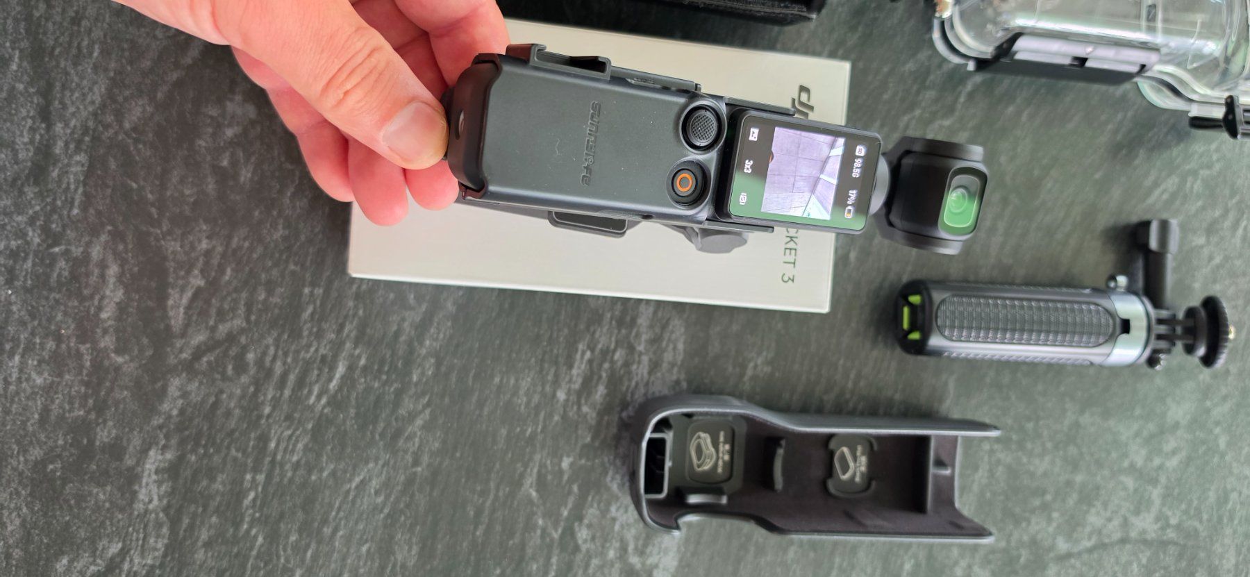 Camcorder: DJI OSMO POCKET 3 avec accessories – Gebraucht aus Monthey von sam_5ydk 2