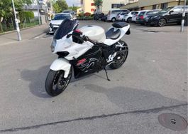 Hyosung GT650R zu verkaufen