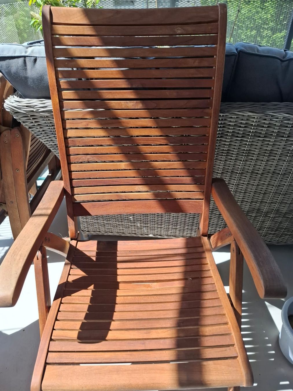 Set di tavolo e panche: Holz-Sitzgruppe – Usato da Schaffhausen venduto da alois5512 2