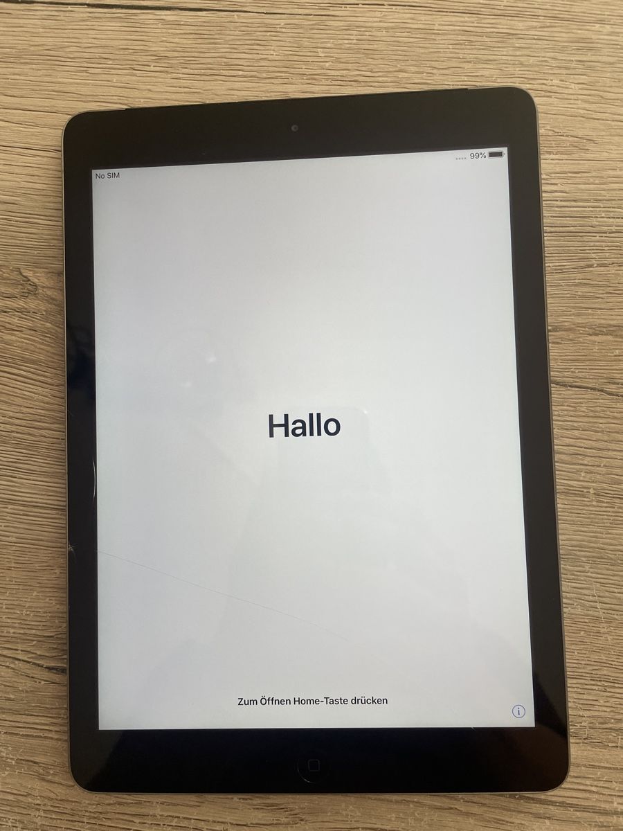 Apple Tablet PC: Ipad Air – Gebraucht aus Abtwil AG von Honig10