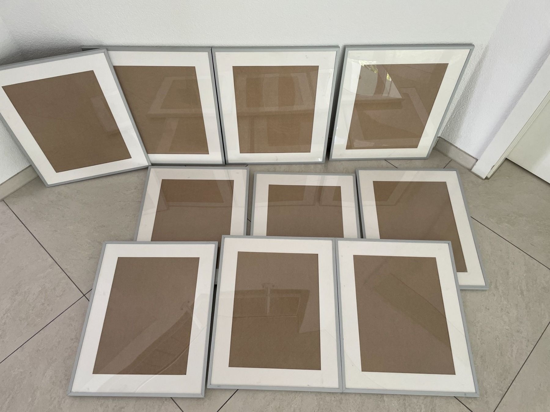Cadres de tableaux: 10 Bilder Rahmen IKEA gebraucht – D'occasion à Dagmersellen par Arcticsnow2017 1