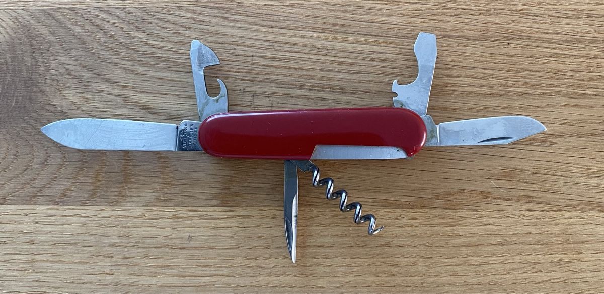 Victorinox Coltelli tascabile: Victorinox Sackmesser rot – Usato da Dietikon venduto da dindin01 1