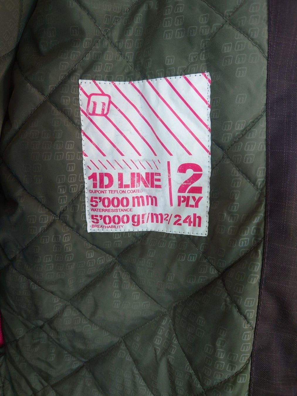 Jacken: Veste d'hiver ou de ski Eleven L – Gebraucht aus Bévilard von Thenightes 3