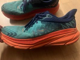 Hoka Challenger ATR 7
