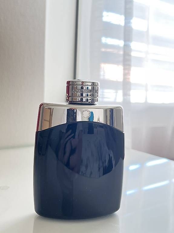 Profumi & Eau de Toilette: MONT BLANC Legend EDT 100ml – Nuovo (secondo la descrizione) da Dietlikon venduto da jgr_gr98 2
