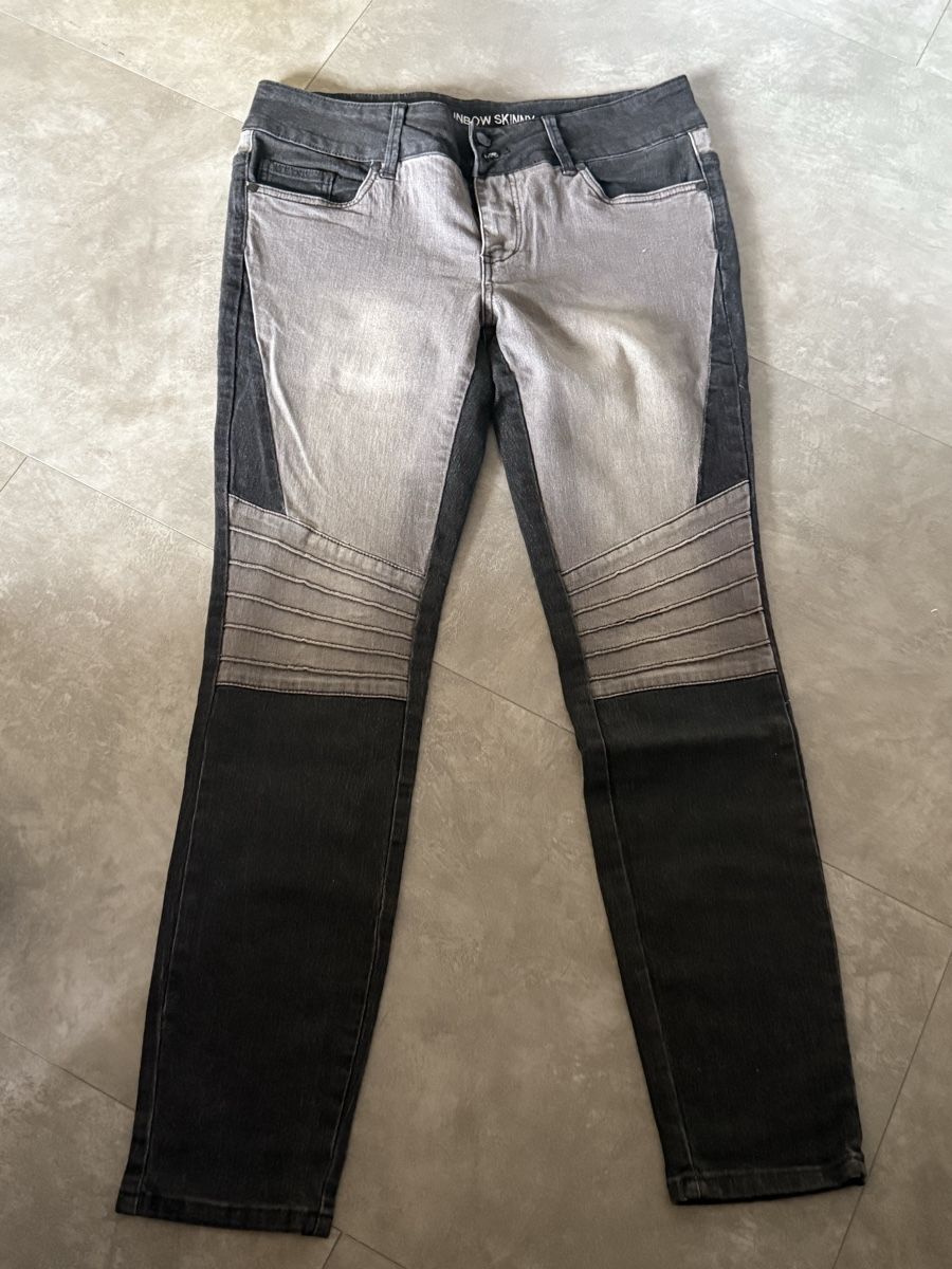 Jeans: Jeans Grösse 42 – Nuovo (secondo la descrizione) da Oeschgen venduto da Mich_elle