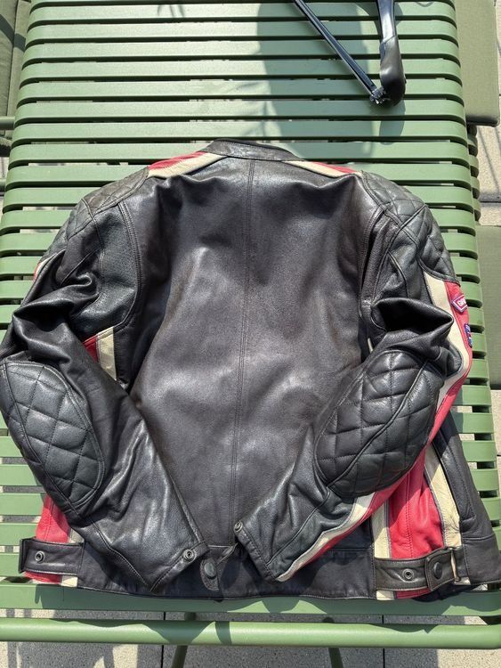 Triumph Vestes: Triumph Motorrad-Lederjacke M – D'occasion à Zizers par watchcomp. 3