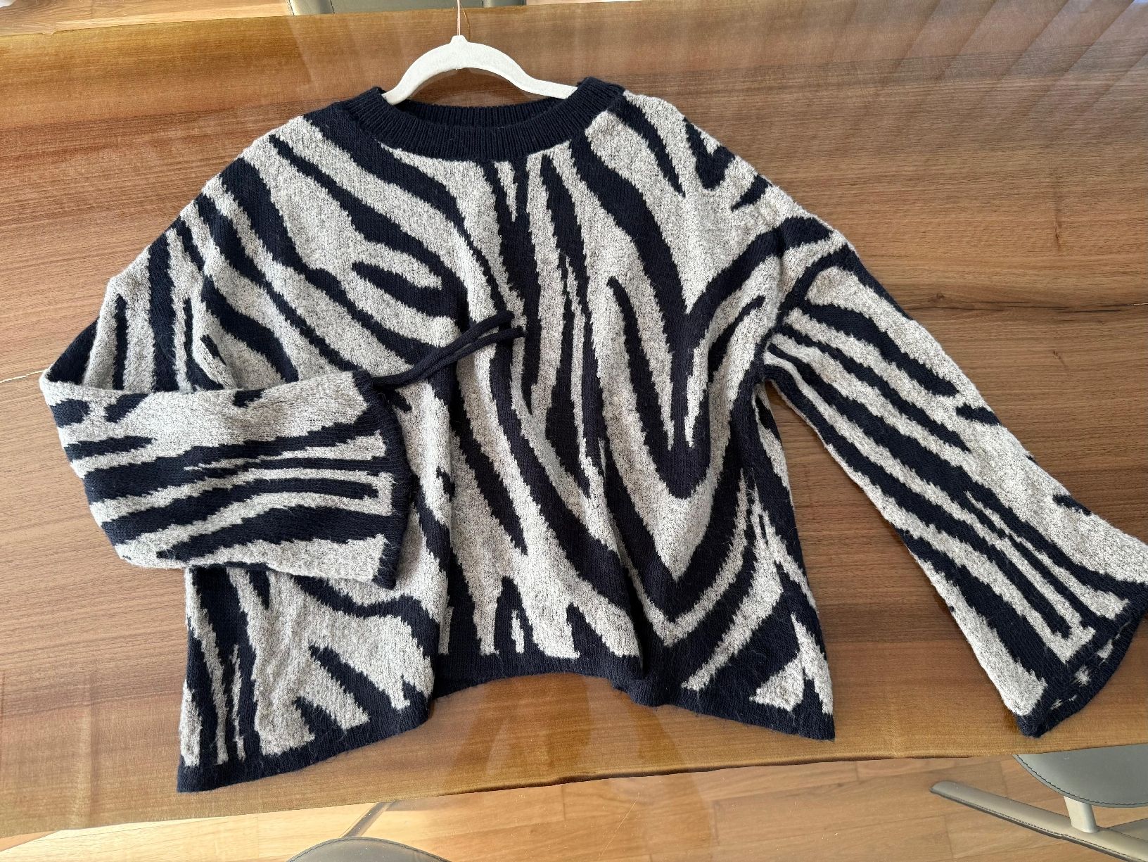 Maglioni & Felpe: Pullover Gr. S-M (Oversize) – Usato da Winterthur venduto da tim_cl8x