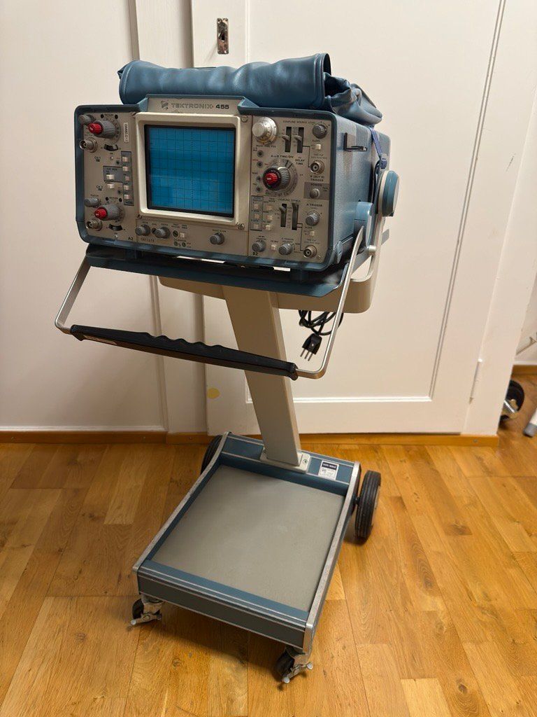 Misurare: Tektronix 455 Analog Osziloskop – Usato da Sumiswald venduto da MFMF02 3