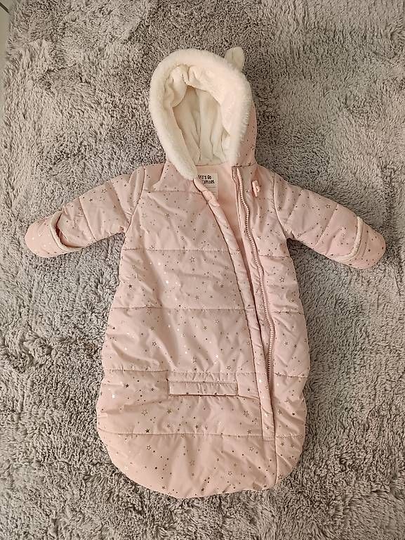 Ensembles: Megasüsser Winteroverall Grösse 62 – D'occasion à Berg TG par Gisela86