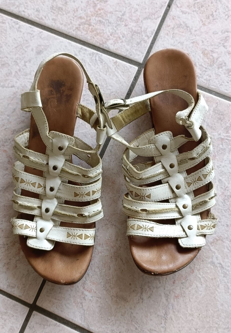 Rieker Scarpe da donna: Rieker Leder Sandale Gr 39 – Usato da Porza venduto da PomiSmurf