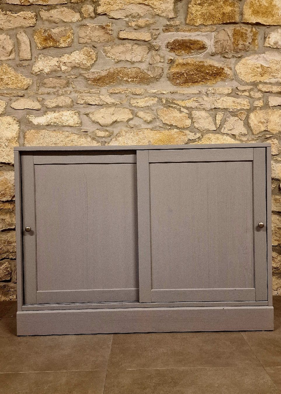 Ikea Commodes: Ikea Havsta Sideboard, Grau. Top Zustand. – Neuf (Voir description) à Grellingen par syl_t5wm