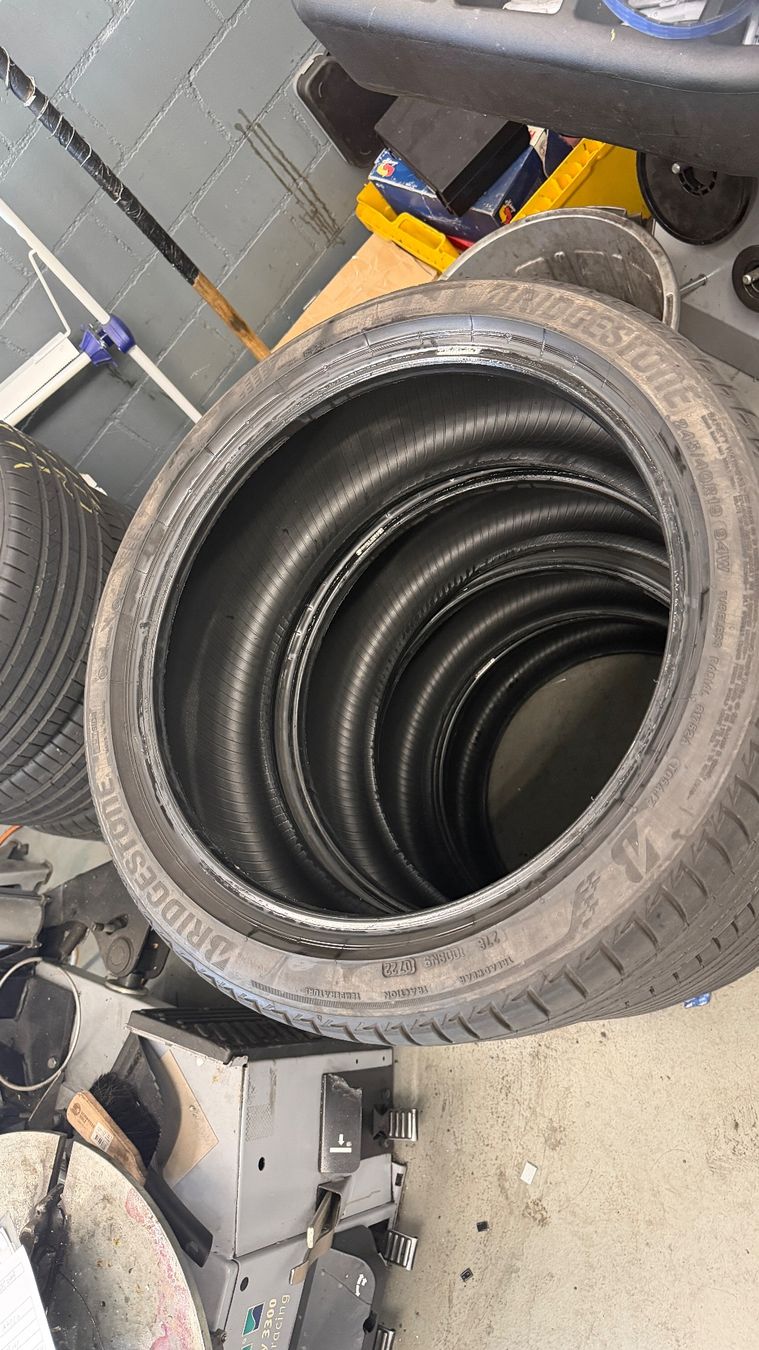 Bridgestone Pneumatici & Ruote complete: 4 x Sommerreifen mit 5 mm Profil – Usato da Oetwil am See venduto da shu_c82r 6