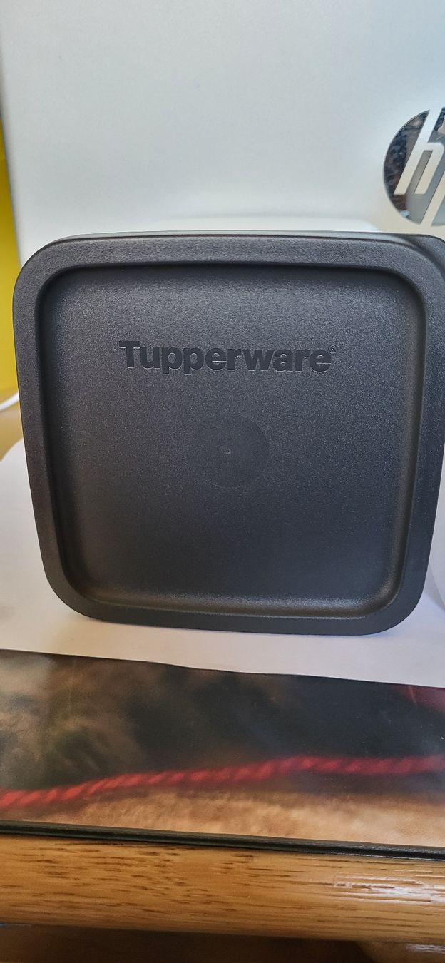 Tupperware Contenitori & Simili: Tupper Cubix Set , 1,8 l1 l und 650 ml – Nuovo e nell'imballaggio originale da Schweizersholz venduto da fuchs06 1