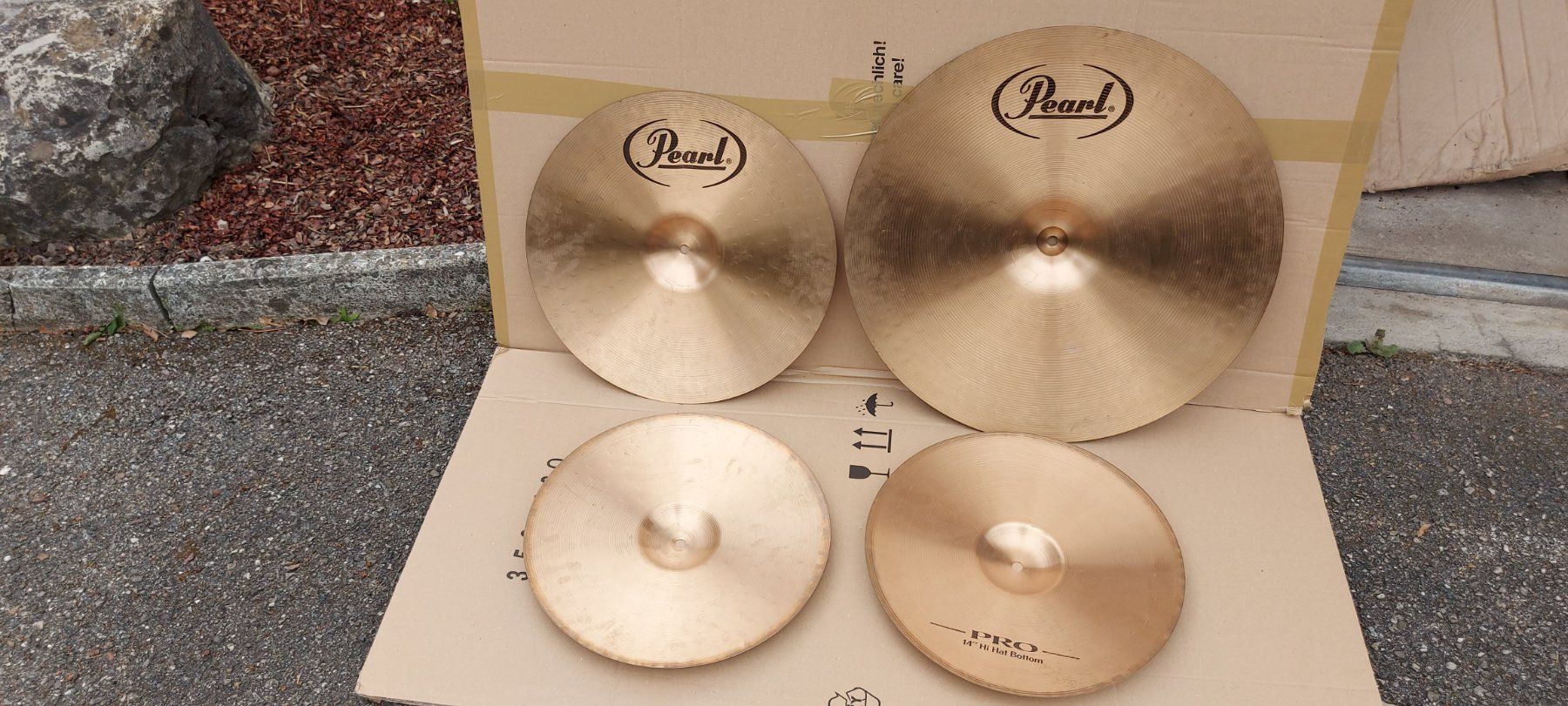 Strumenti musicali: Pearl Pro becken set ; 20", 16", 14" – Usato da Glattbrugg venduto da Swissmusik 1