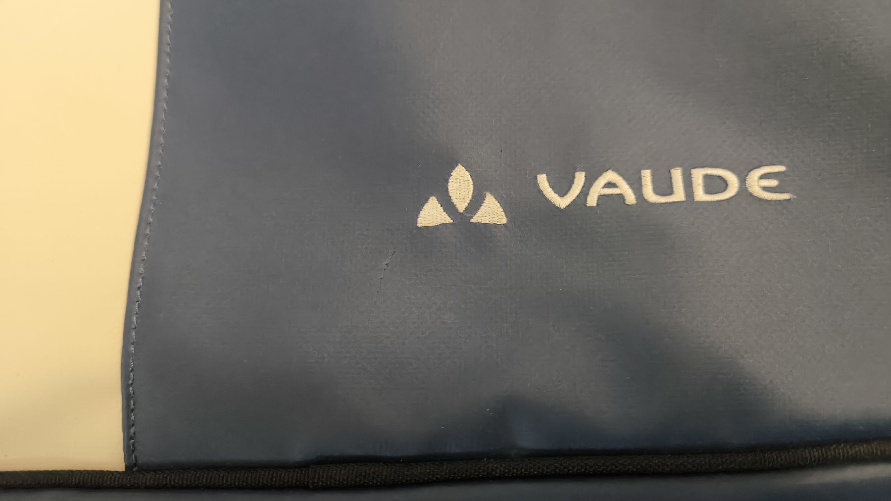 Vaude Borse: Vaude Umhängetasche L - fast neu – Nuovo (secondo la descrizione) da Ebikon venduto da brombomboli 5