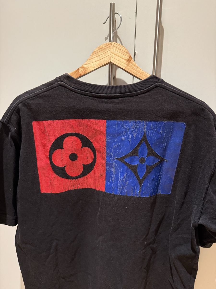 Louis Vuitton T-shirts: Louis Vuitton Malletier Tee Shirt – D'occasion à Genève par SG_73 1