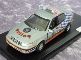 Saab 9-5 Police 1:43