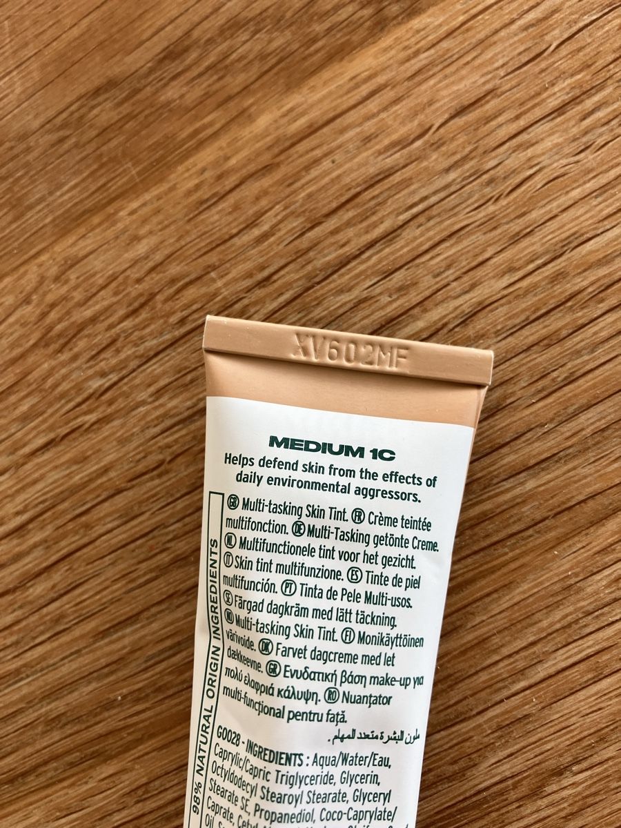 Make-up: the body shop, second skin, medium 1c – Usato da Luzern venduto da xyz9 2
