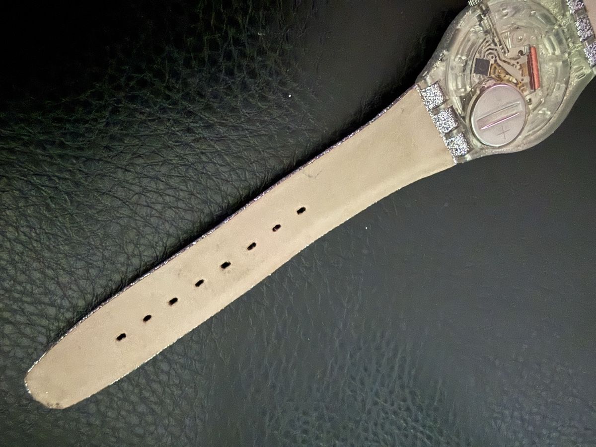 Swatch Uhren: Swatch Uhr mit Glitzer Armbanduhr – Gebraucht aus Goldach von Donpancho 5