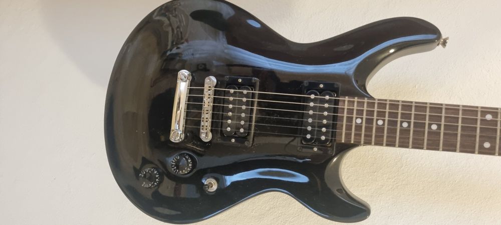Tiger E-Gitarre Set Schwarz - Vollgröße Für Anfänger | Inkl. Gigbag, Gurt, Kabel & Zubehör