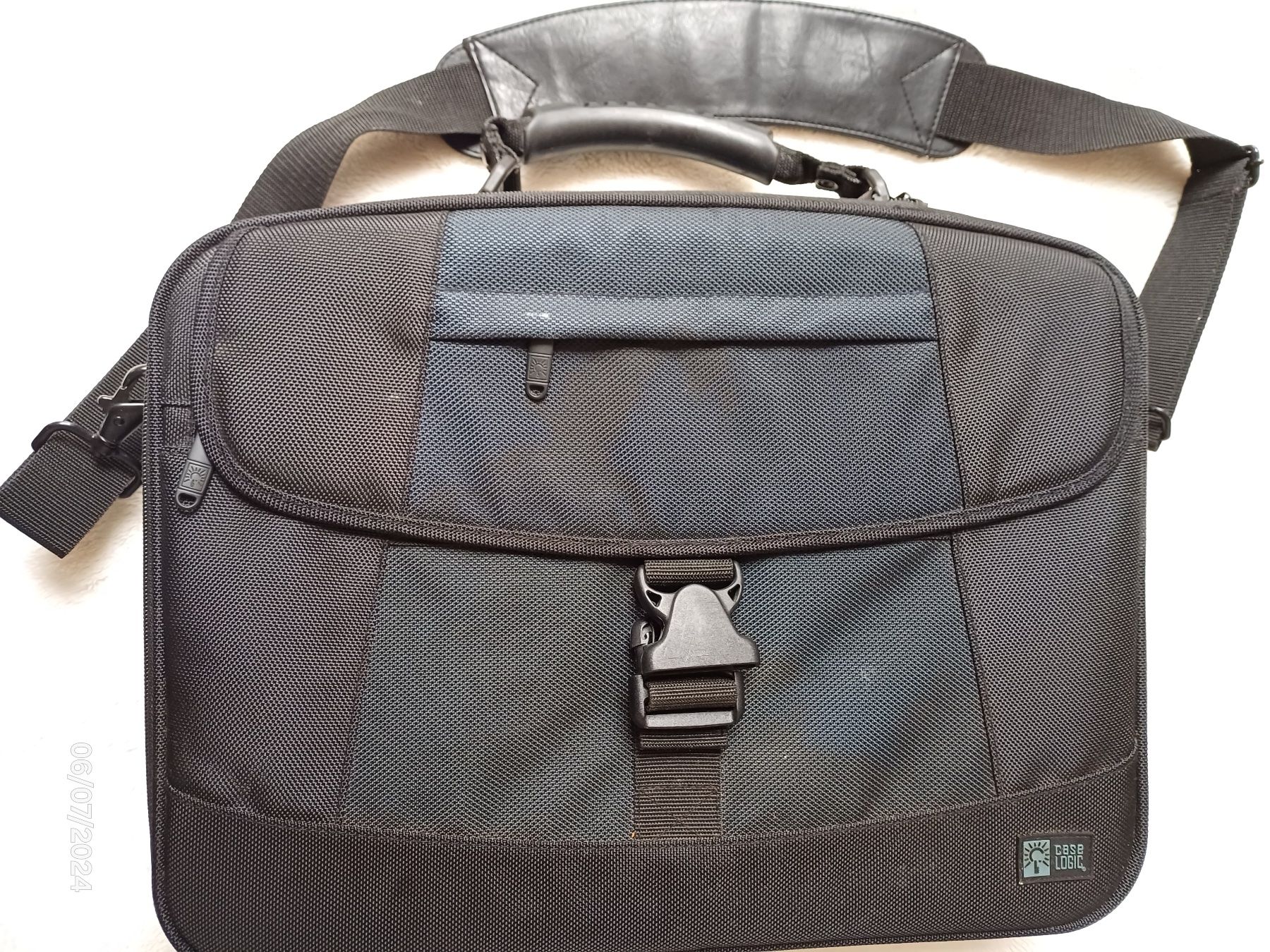 Borse: Laptop etui -  Marke: Case Logic – Usato da Würenlos venduto da JRP_71