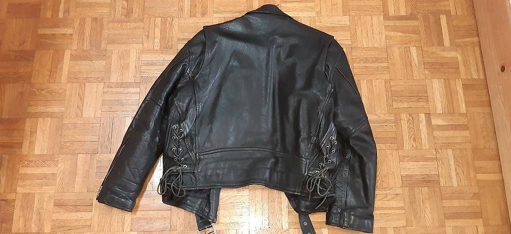 Vestes: Veste, blouson en cuir Mirage taille 44 – D'occasion à Cointrin par Flo101 1
