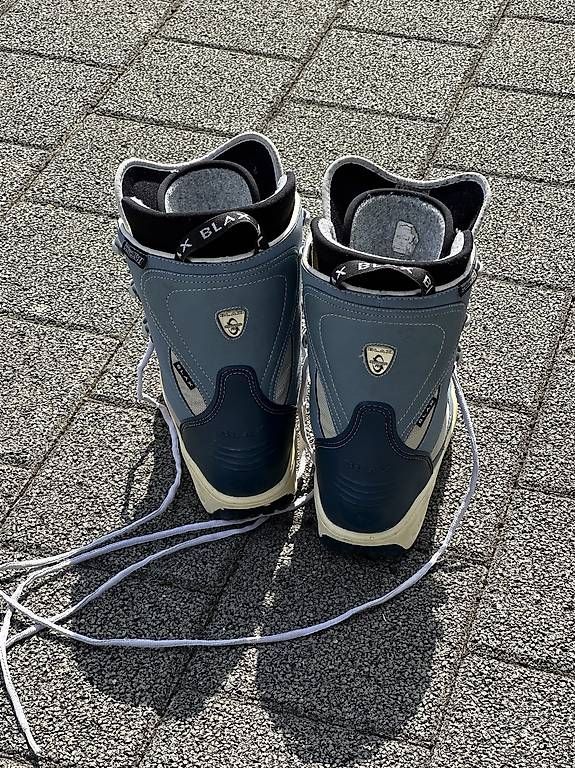 Herrenschuhe: Snowboard Schuhe Grösse USA 6.5 – Gebraucht aus St. Erhard von dag_y7kx 1
