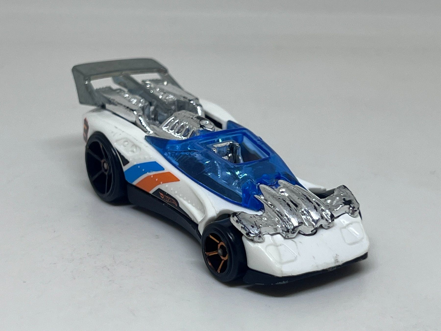 Hot Wheels Modellini d'auto: Hot Wheels Flathead Fury #525 – Usato da Wildegg venduto da LaaBoutique