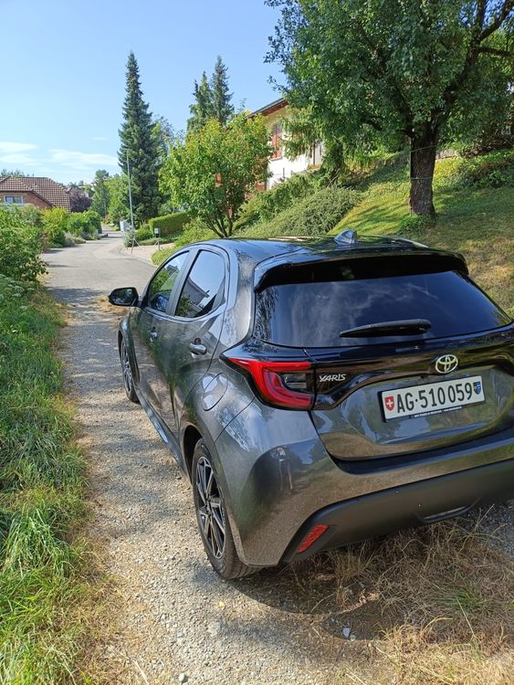 Toyota Automobili: Toyota Yaris 1.5 – Usato da Zeiningen venduto da zuercheryves 1