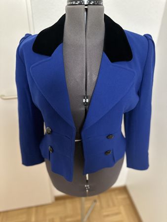 Valentino Miss V vintage blue jacket, velvet collar 49