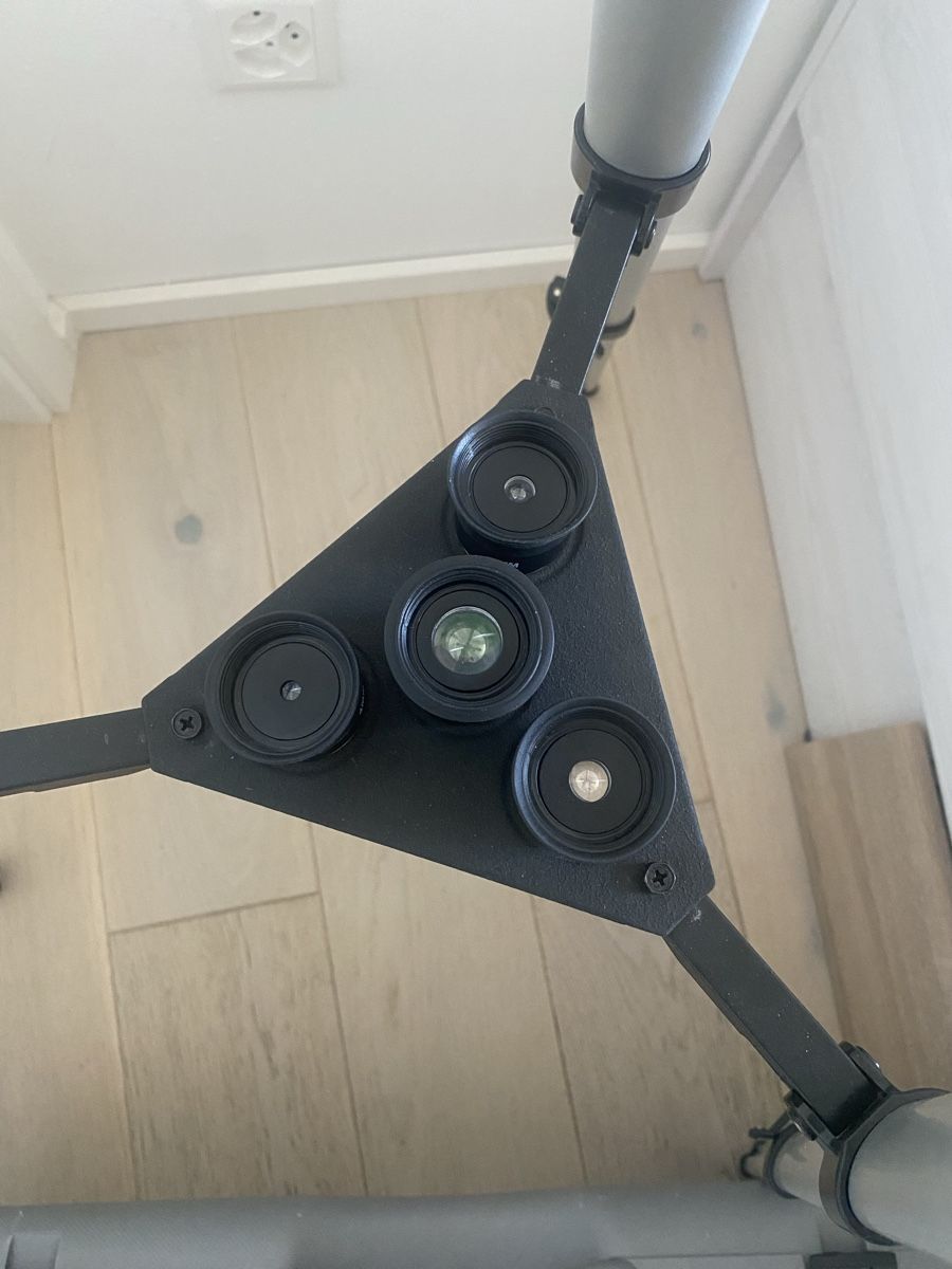 Telescopi: Teleskop mit Koffer – Usato da Winterthur venduto da fghjijb89 5