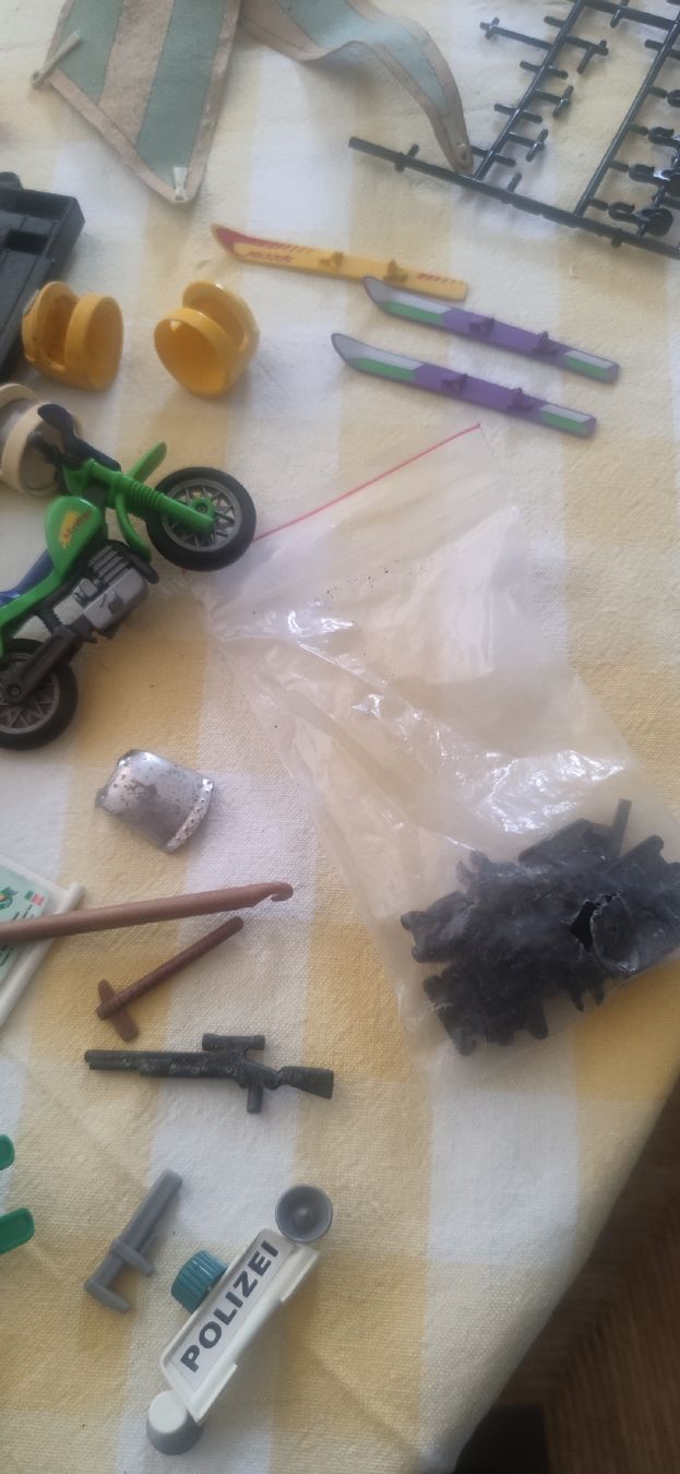 Playmobil Spielzeuge: lot playmobil  – Gebraucht aus Lausanne von Wampa 2