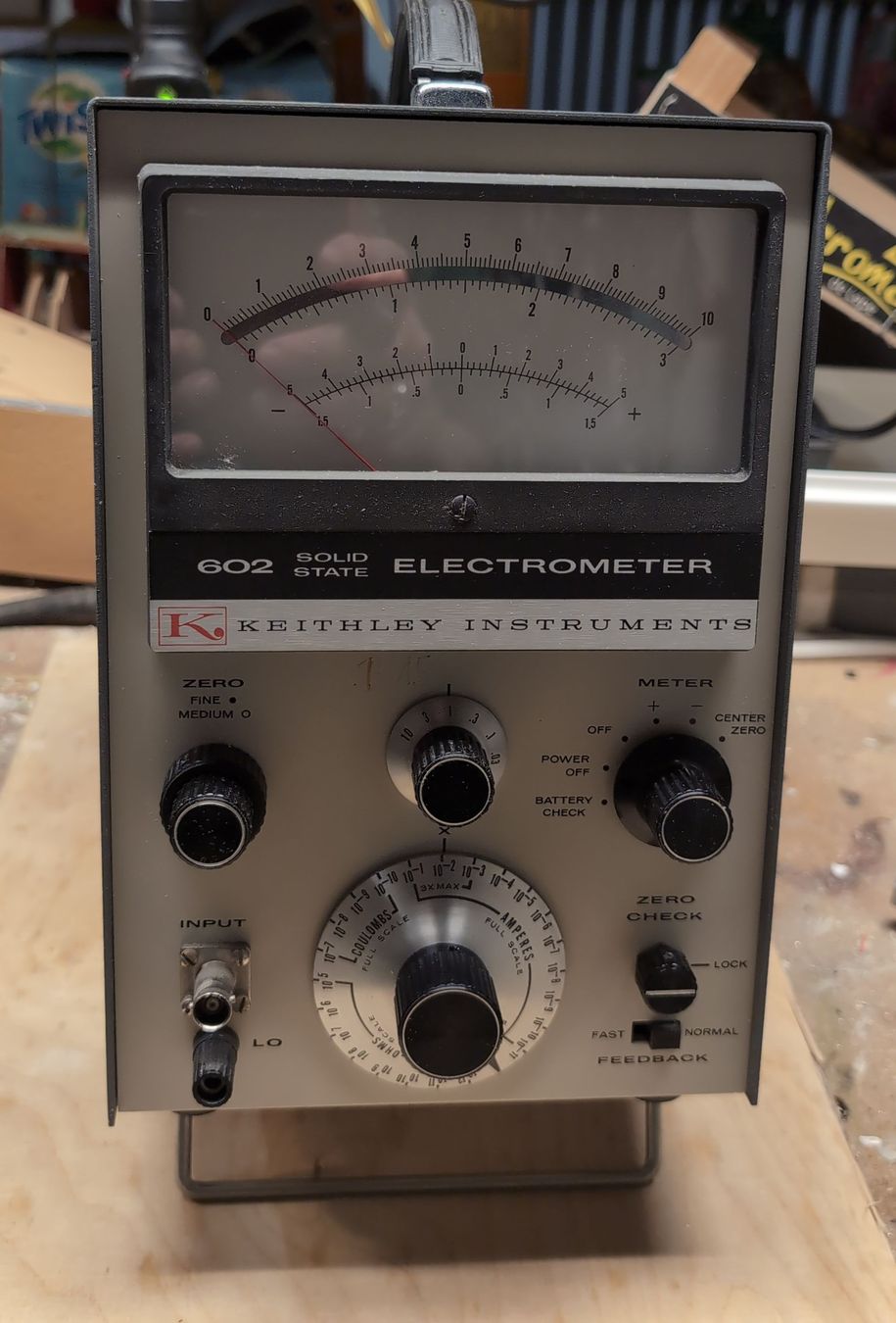 Messen: Keithley Instruments 602 Elektrometer gebraucht – Gebraucht aus Ennetbaden von Cacal2