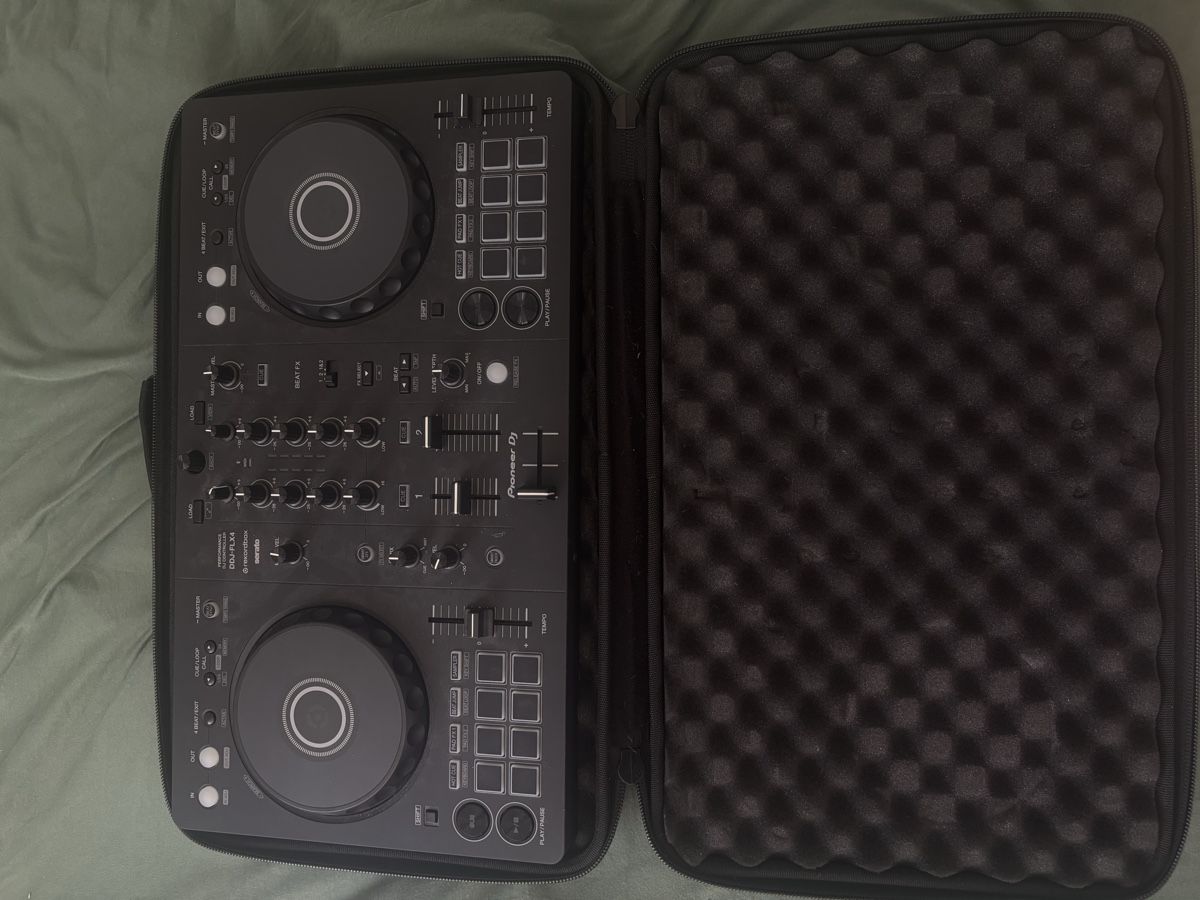 Pioneer Console di mixaggio: DDJ FLX4 - DJ Set mit Kopfhörern – Nuovo (secondo la descrizione) da Lausanne venduto da cla_65jw