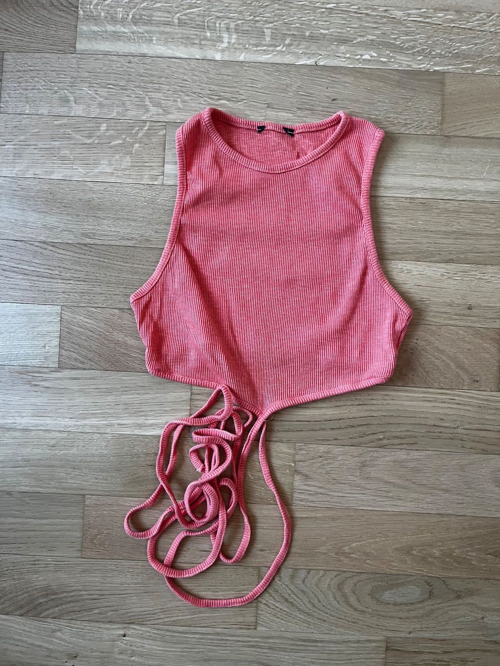 Tops: Haut avec lacets – Gebraucht aus La Tour-de-Trême von lol_85kj 1