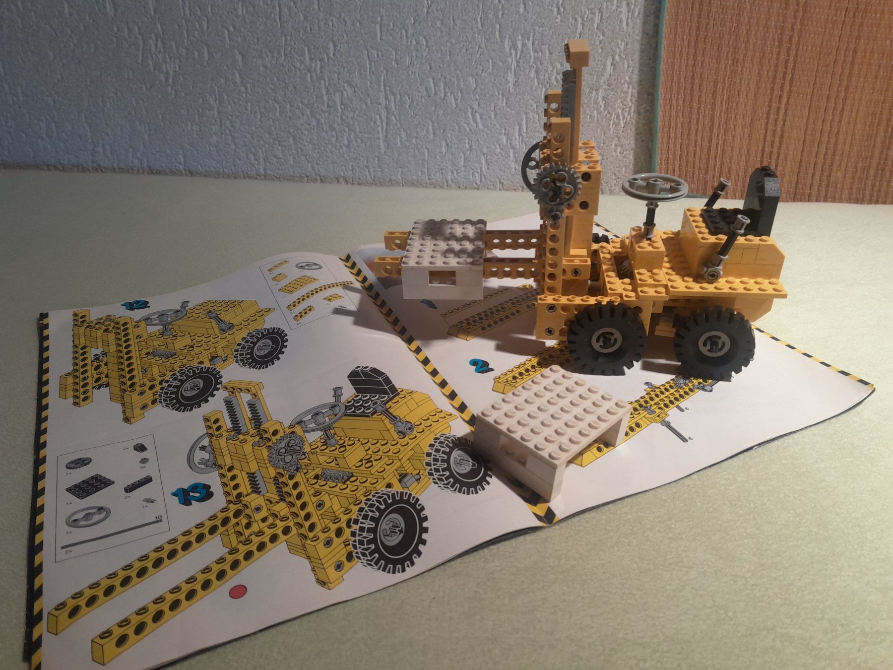 Lego Kit di costruzioni: Lego Technik 850 Stapler – Usato da Stadel venduto da Nwt