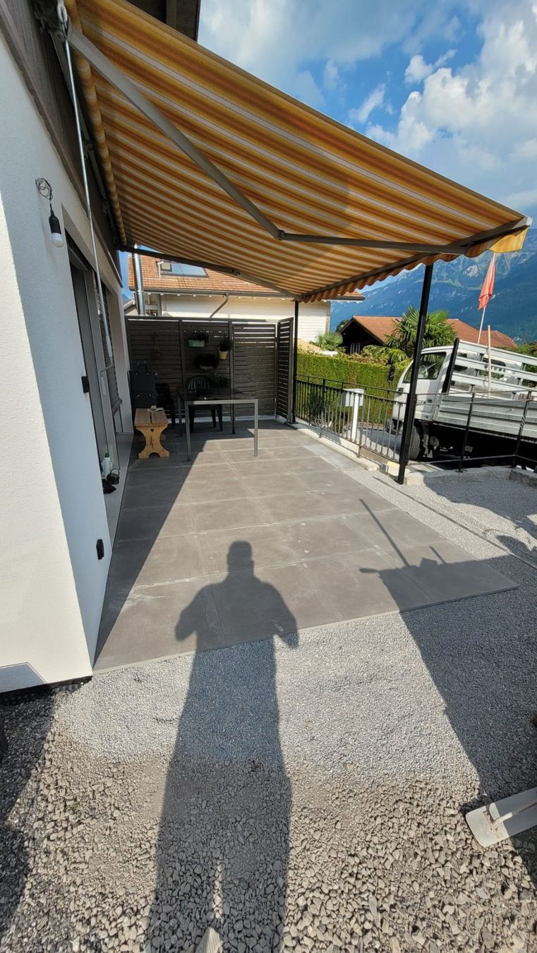 Stobag Tende da sole: Sonnenmarkise mit  Handkurbel – Usato da Ringgenberg BE venduto da gab_n7yy 1