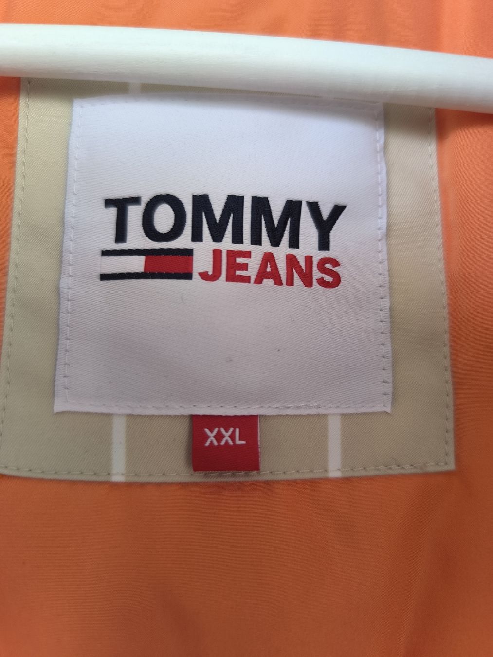 Tommy Hilfiger Giacche: Tommy jeans Jacke  – Nuovo (secondo la descrizione) da Oftringen venduto da Lejaleja 4
