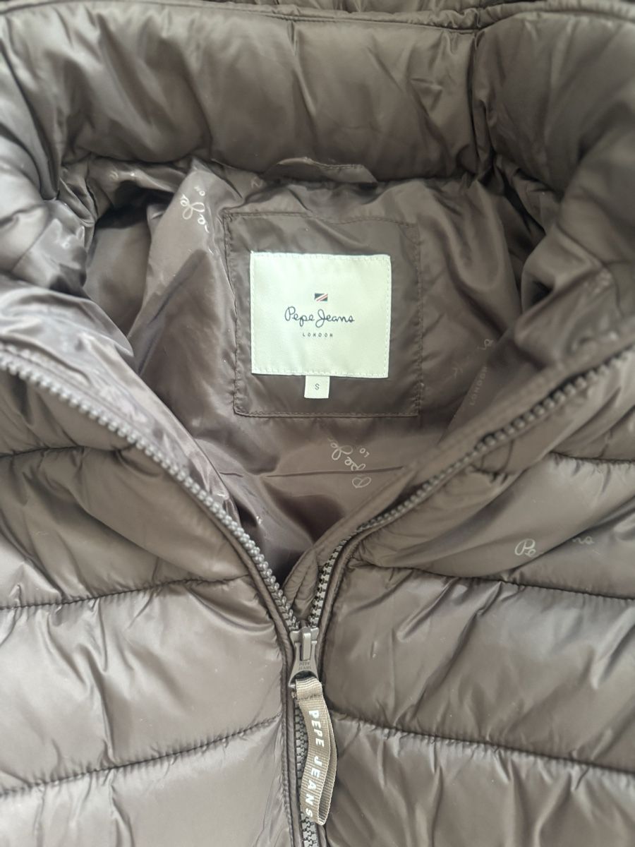 Pepe Jeans Cappotti: Pepe Jeans padded winter coat, size S, Brown. – Nuovo (secondo la descrizione) da Montreux venduto da jvo_vg8n 2
