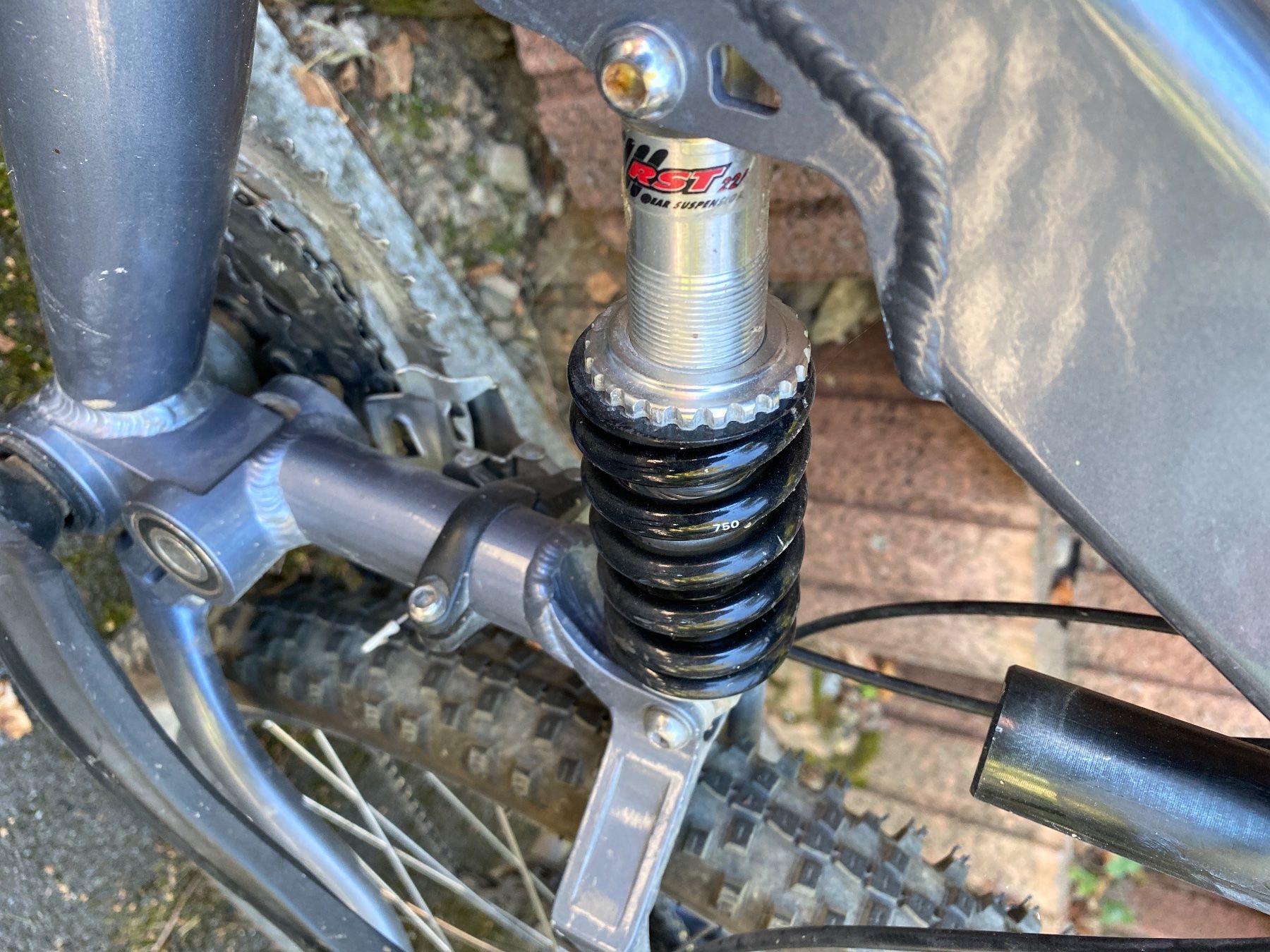 Velos: 26Zoll Cronics Mountainbike – Gebraucht aus Bergdietikon von EnKaSaLe 3