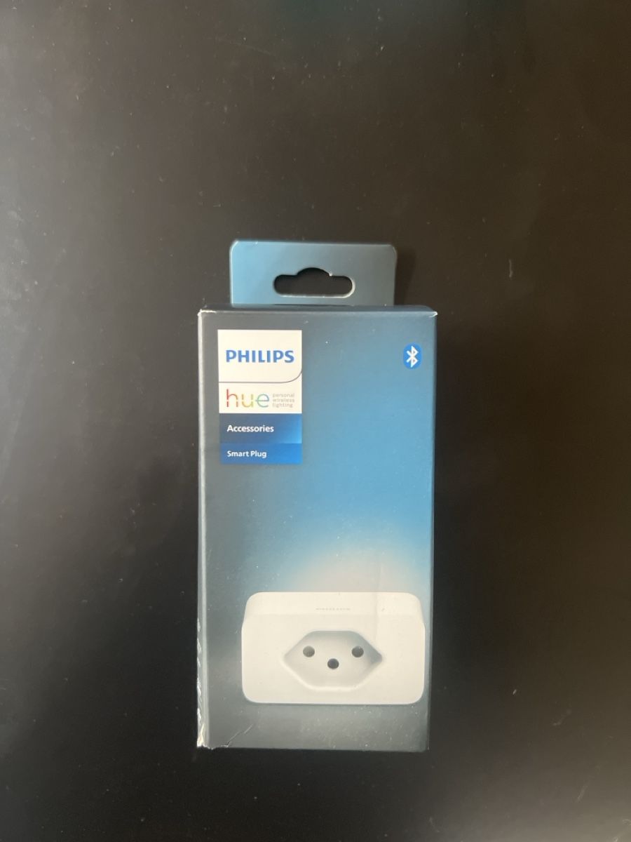 Stecker: Philips Hue Smart Plug, Bluetooth, Swiss Plug Type J – Neu und originalverpackt aus Zürich von Soudeh_Alice