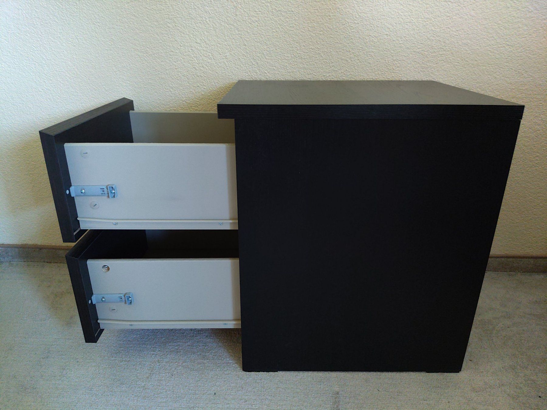 Ikea Cassettiere: Kommode mit 2 Schubladen, Schwarz – Usato da Adligenswil venduto da basdas 2