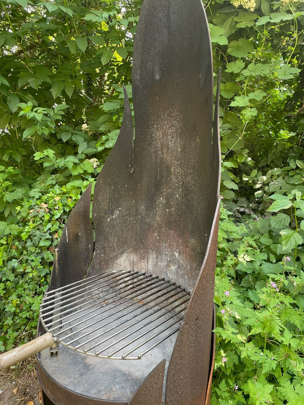 Griglie: GRILL FLAMMEN FORM – Usato da Biel/Bienne venduto da dasi3 2